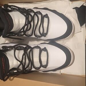 Jordan 9 white soxx